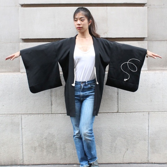 Japanese Traditional Black Haori Kimono Jacket - Picture 15 of 16